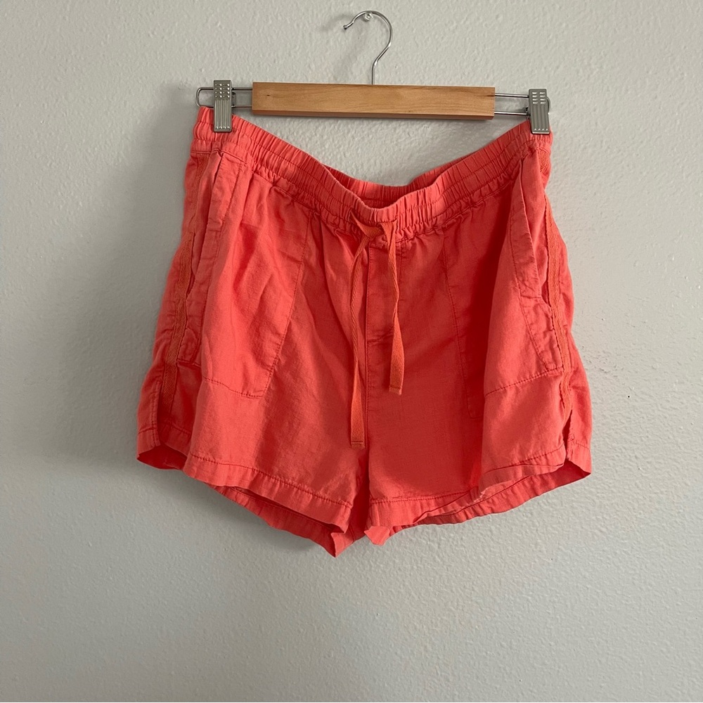 Coral Women's Shorts